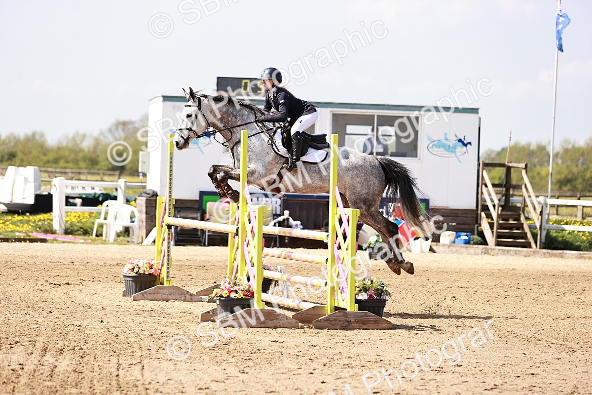  - Class 23 - Senior 1.05m