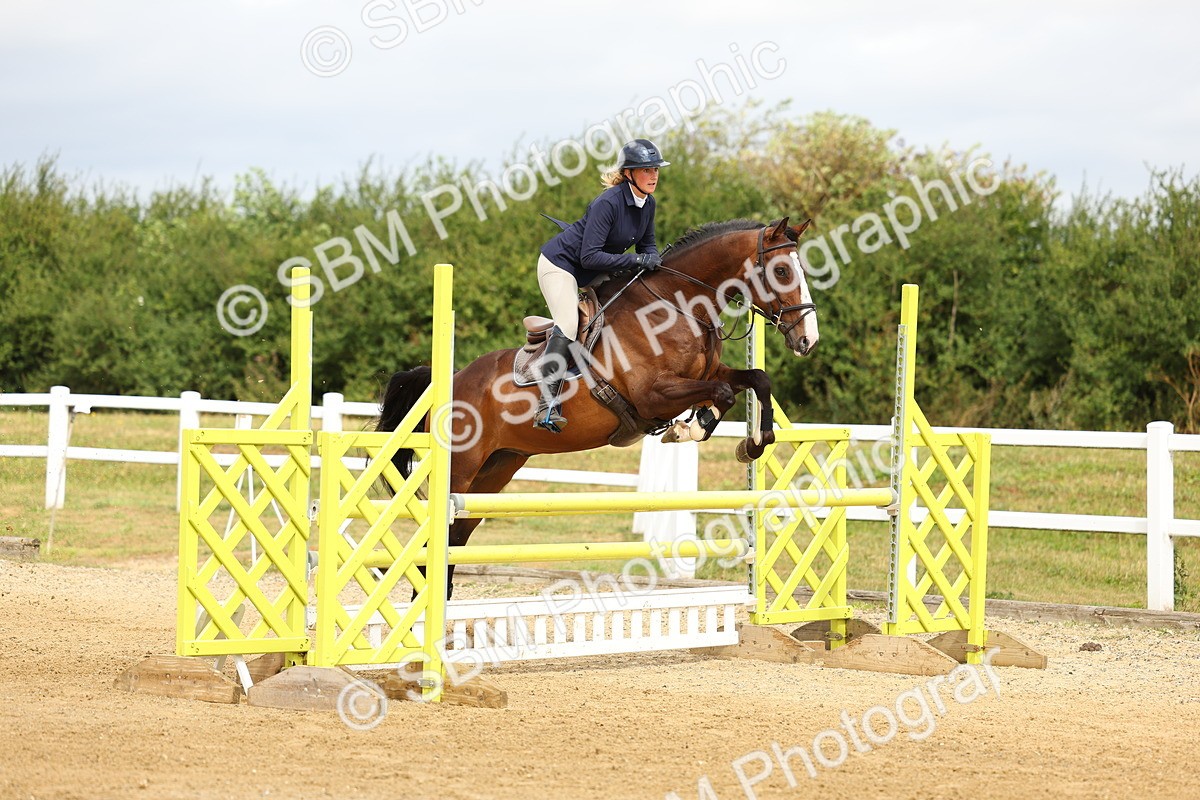 SBM_009135 - Class 2 - Senior Discovery - 1.00m Open