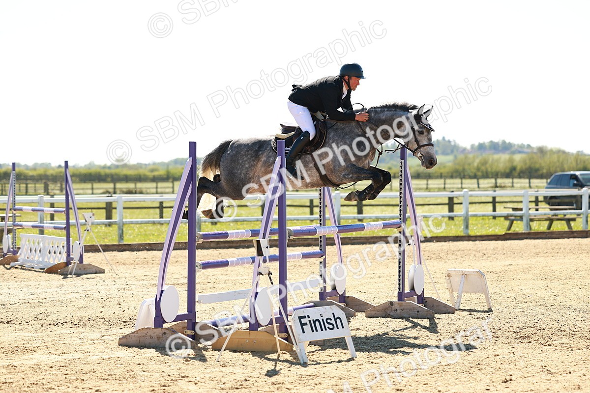 SBM_001843 - Class 5 - Senior Foxhunter - 1.20m
