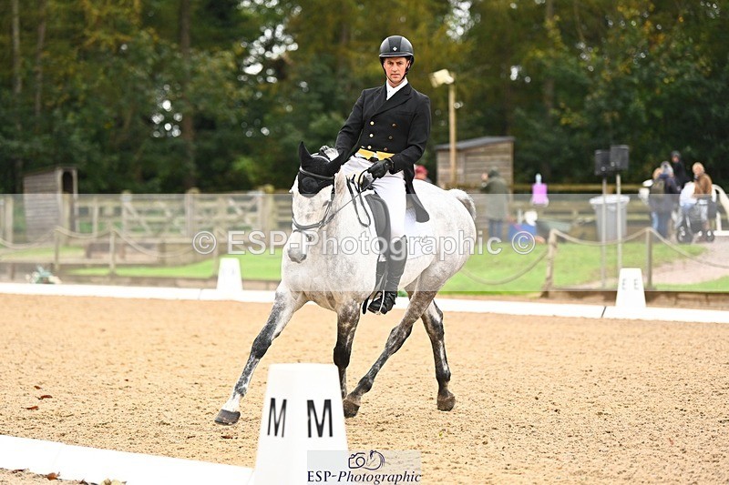 231021-122407-15132 - 348-KILMINGTON.FOLLY-Gubby.Leech-DR