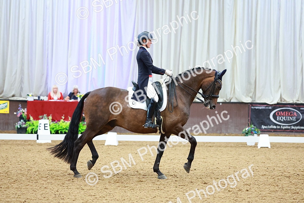 SBM_007938 - Class 9 - FEI INT II - 16.54.17.57