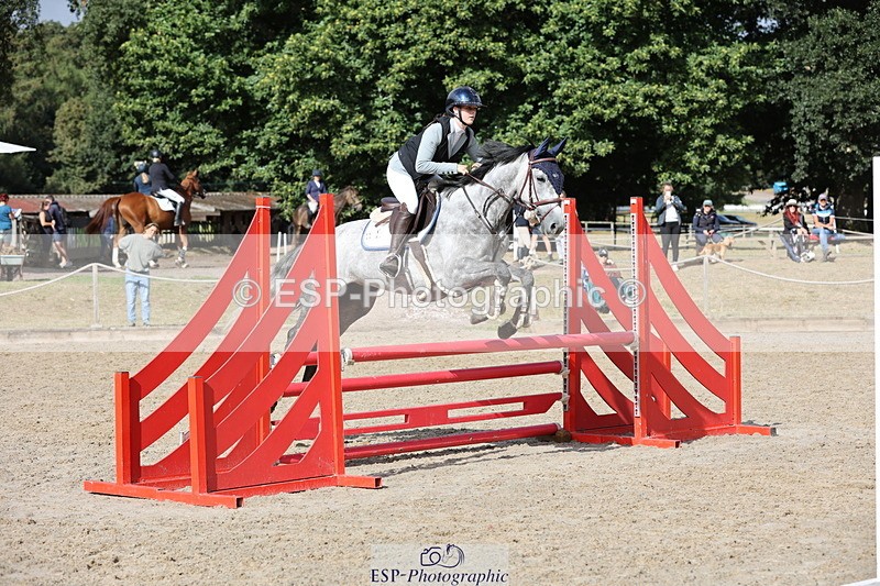 250829A-103218-01144 - Cls 7 British Novice and 90cm