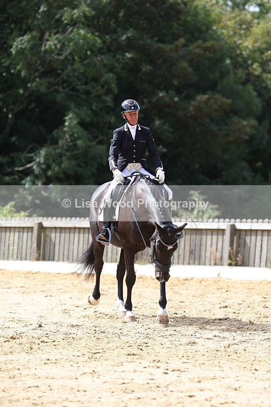 3E7A3839 - Class 8: Novice 6 Section A Championship