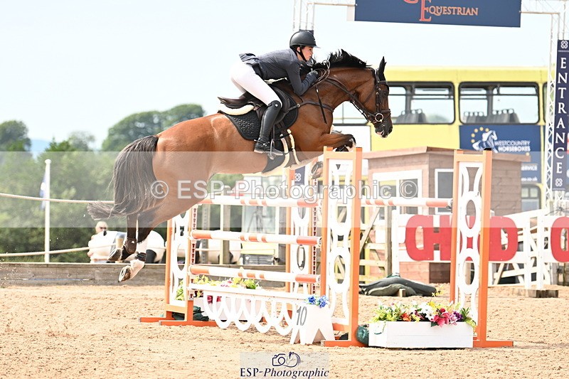 240801A-152537-02557 - Cls 5 National 1.30m Open