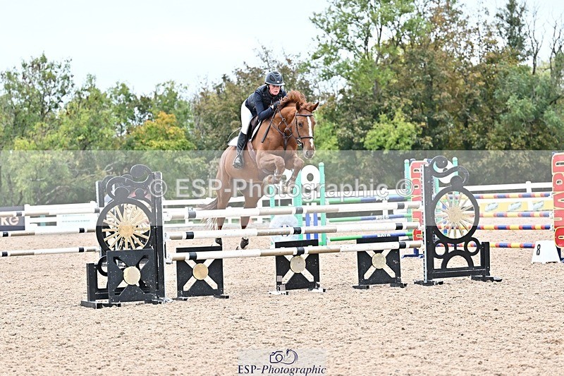 251015-131647-00530 - Cls 4 Newcomers and 1.10m Open