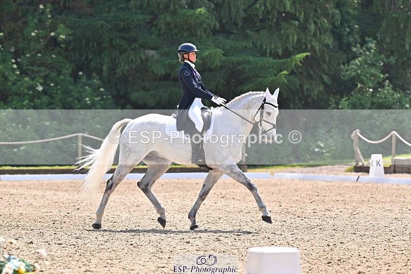 250523A-144102-07641 - A-051-Jemima.Howden-VAN.KAUNITZ