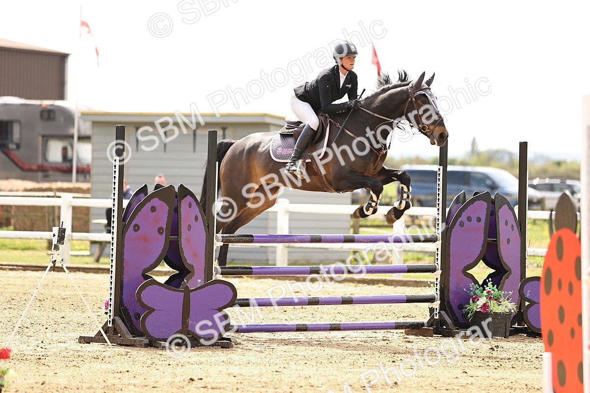 SBM_002033 - Class 10 - Senior British Discovery - 1.00m