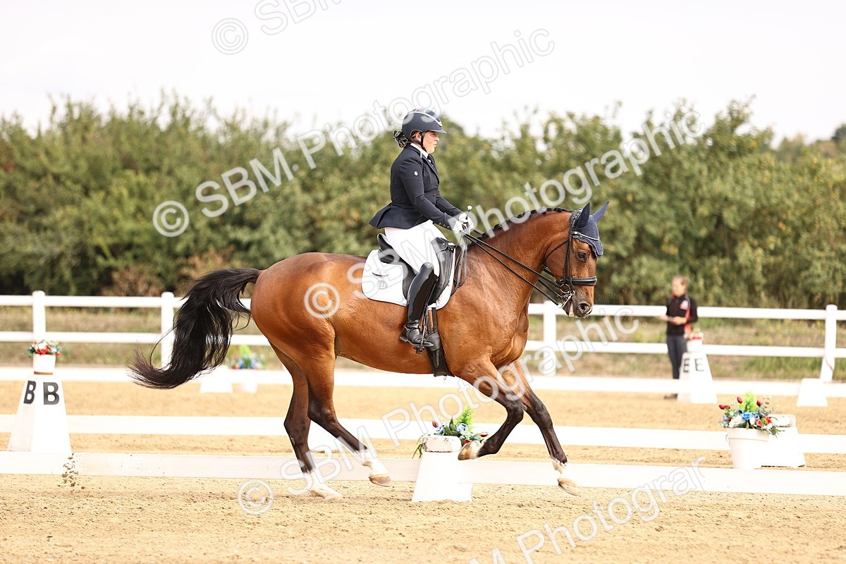 SBM_012893 - Class 2 - Advanced Medium 5 - 10.35-11.55