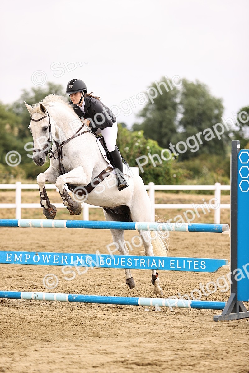 SBM_026106 - Class 11 - Senior Discovery - 1.00m