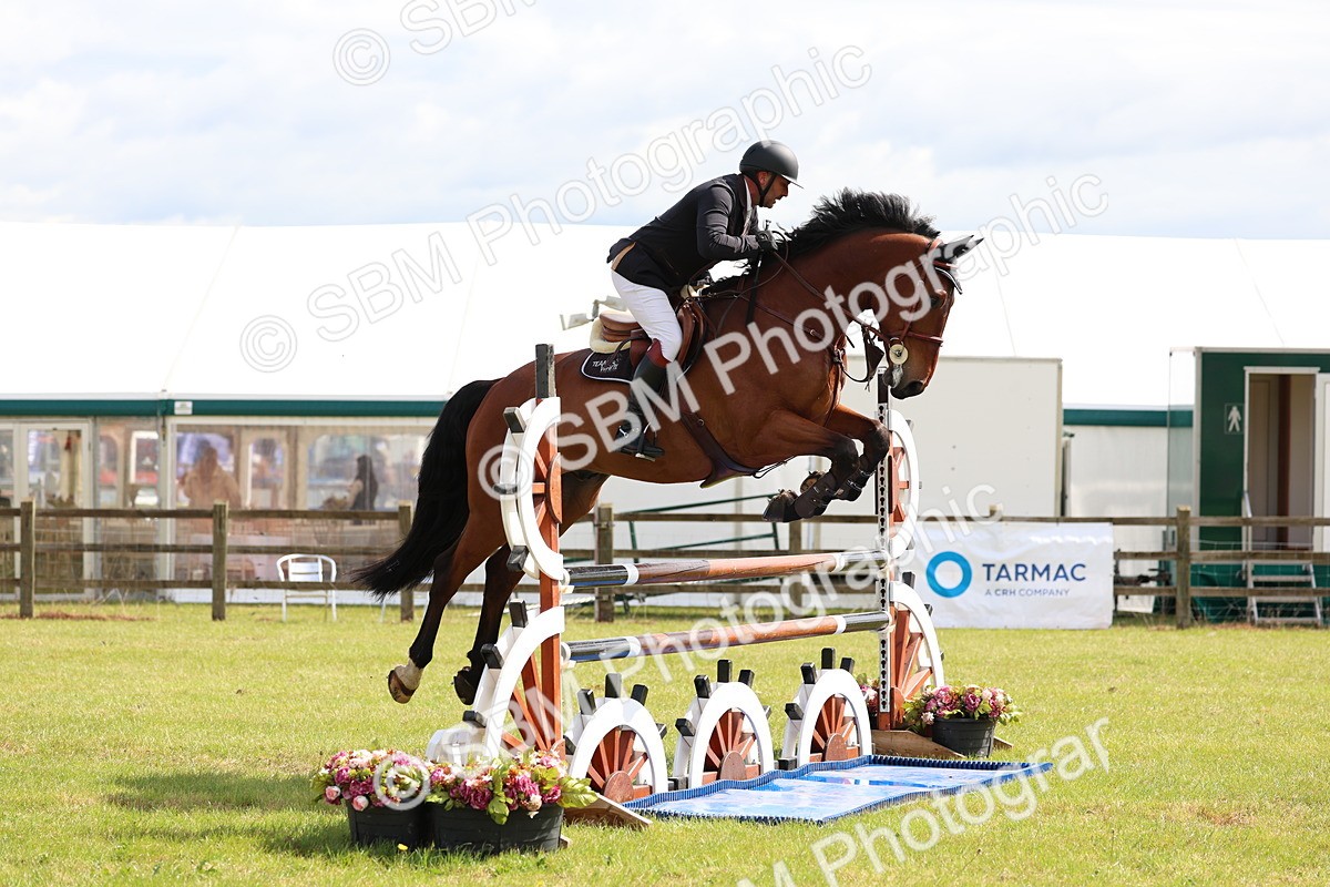 SBM_13366 - Class 206 - Senior Newcomers - 1.10m Open