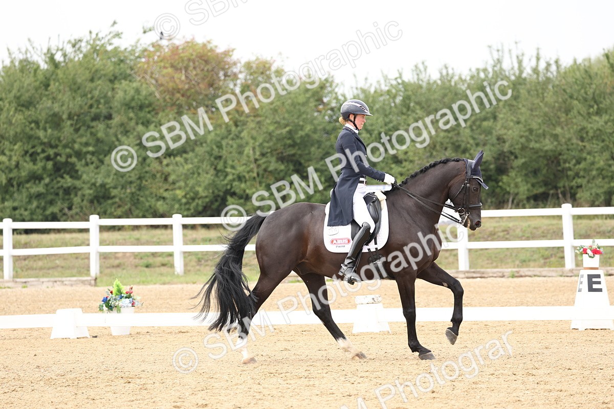 SBM_008219 - Class 10 - FEI INT I - 16.10-16.50