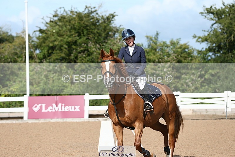 230716A-092817-02151 - Class 30 Children On Horses 1.05m