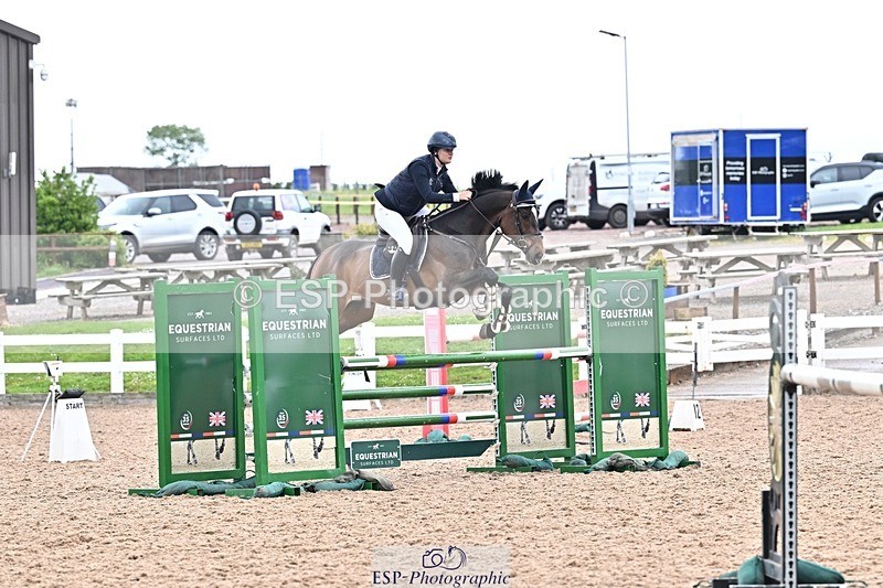 260520-140301-00738 - Cls 6 Foxhunter and 1.20m Open