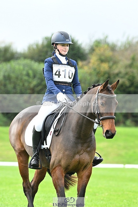 241024-102726-03024 - 410-Mae.Jackson-SWEET.RIOT