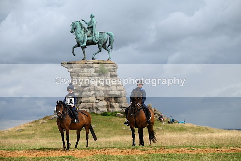 DSC_4699 - Time at Statue 11:10 to 11:42