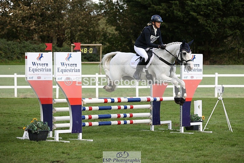 231022-131644-27607 - 403-KILLEA.LARK.GIRL-Joanna.Jones-TrotUp+SJ