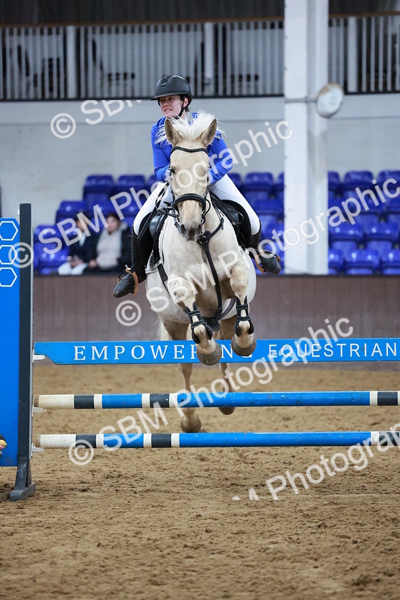 SBM_007354 - Class 23 - Bliss of London Novice Winter Championship Qualifier 90cm