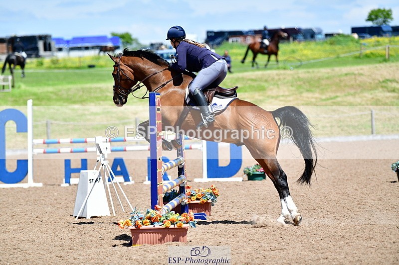 240525A-131645-06090 - Cls 22 95cm National Am Qualifier