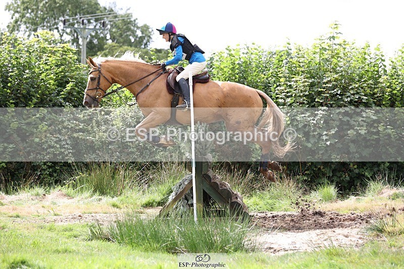 230820X-150101-4584 - BE100 XC 14.00 to 15.00 End