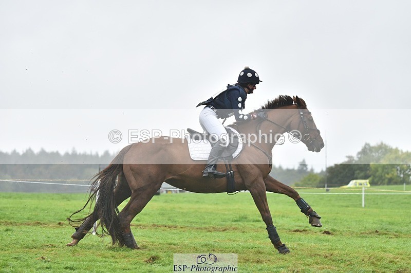 231021-105342-14422 - 667-BAILE.NA.CROISE-Emma.Pine-SC+XC