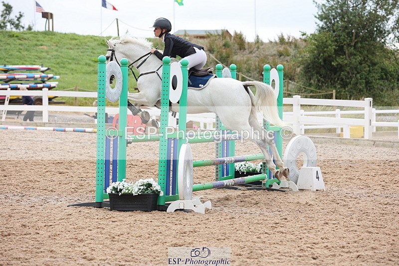 240630A-114255-12727 - Cls 31 Discovery and 90cm Open