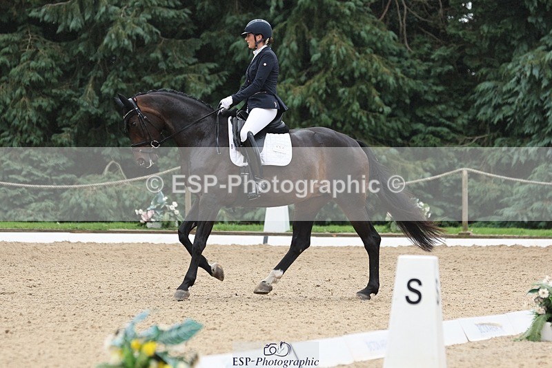 240810-142556-03639 - 154-Lauren.Aston-Free.Flo