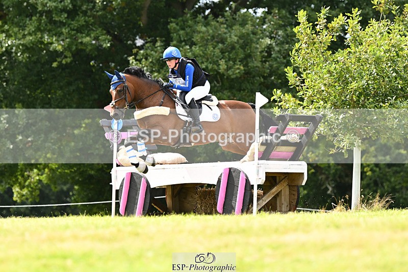 240825X-140745-34921 - 80cm XC 14.30 to 15.30