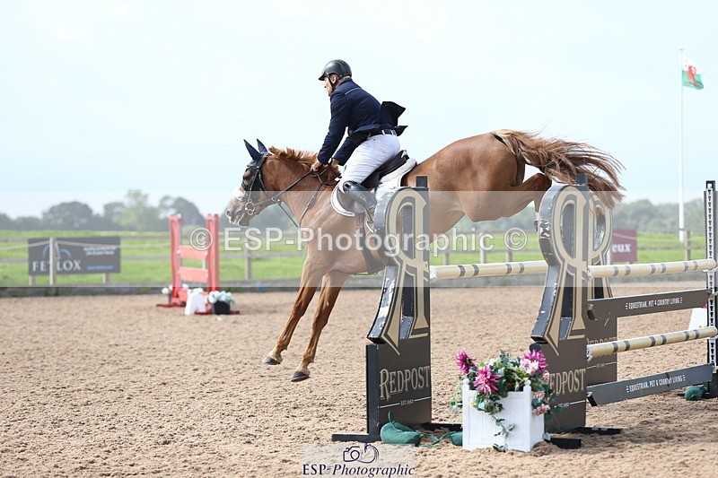 230812A-121151-08665 - Cls 32 Foxhunter