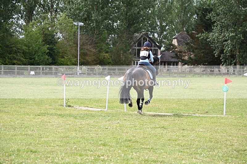 WJ6_6370 - 60cm XC Time 10:17 to 10:49