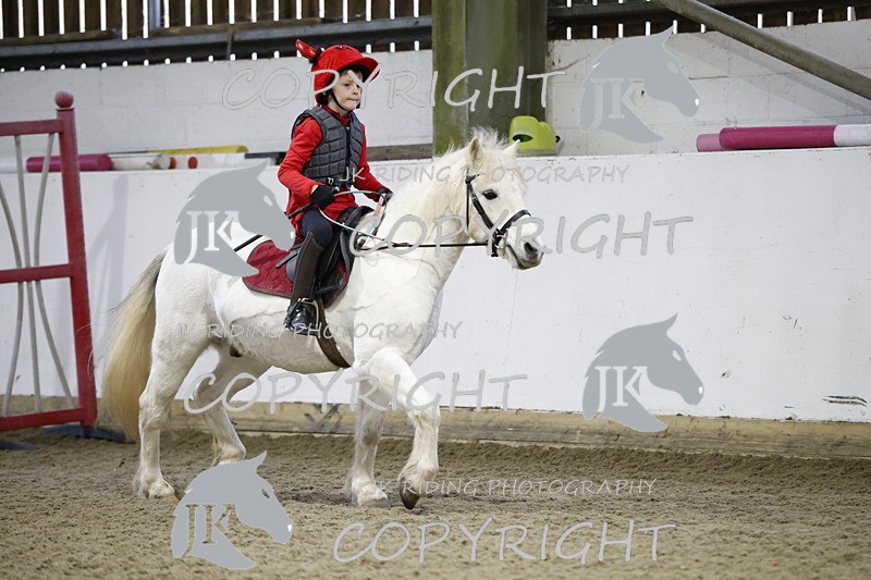 _T0A0699 - Class 1 Cross poles