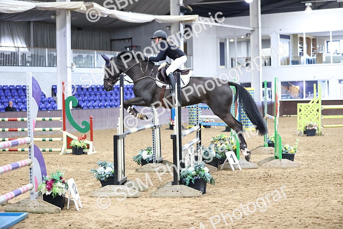 SBM_006320 - Class 16 - Senior Newcomers - 1.10m Open