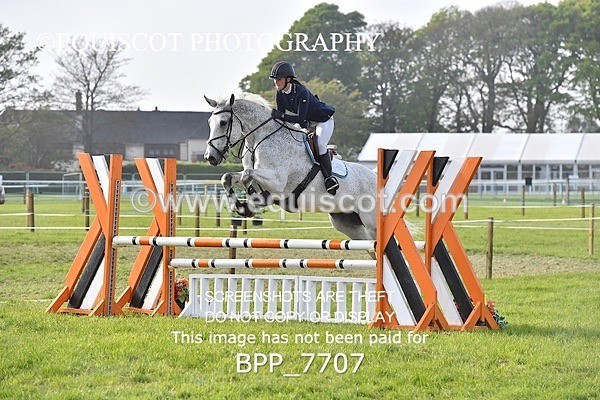 BPP_7707 - CLASS 6 Nisbets Fresh From The Farm & The Golf Inn 1.00m Amateur Championship