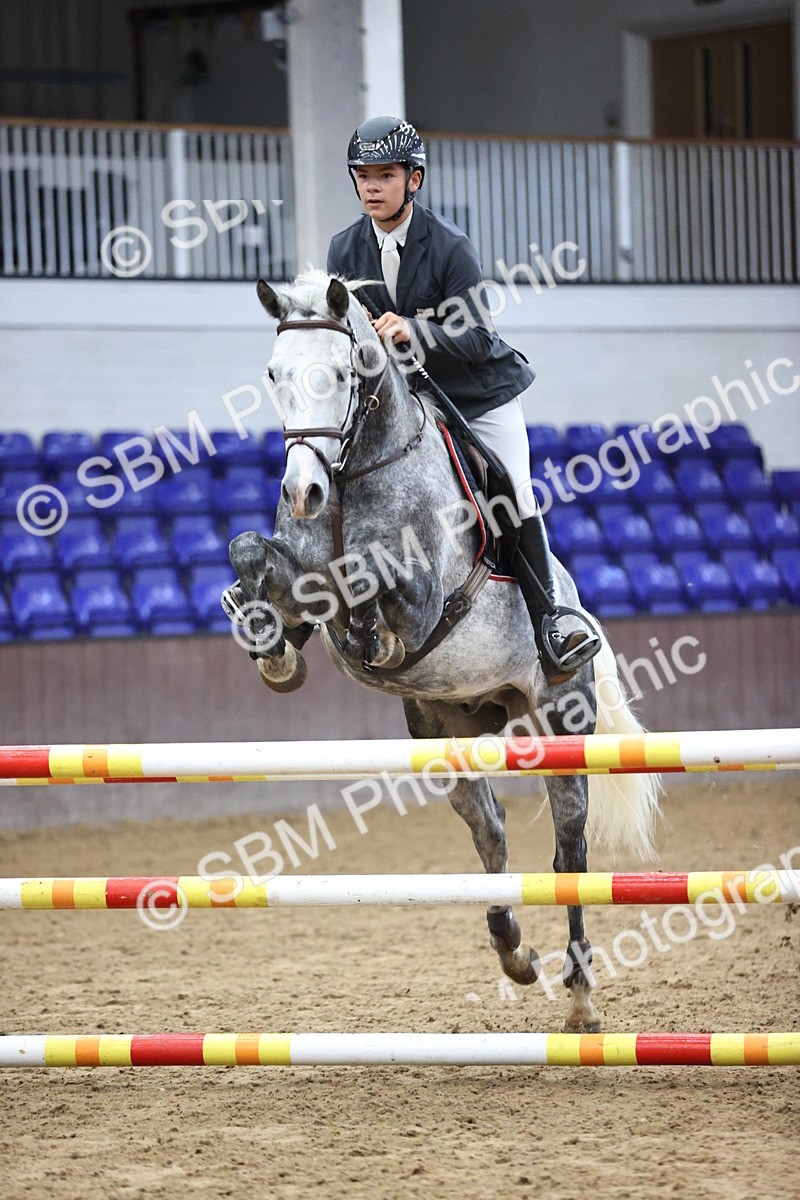 SBM_001062 - Class 5 - Blue Chip Pony Newcomers 1.00m Open
