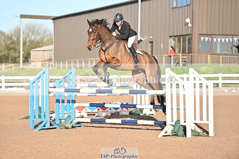 231210A-133149-02600 - Cls 20 Newcomers & 1.10m Open