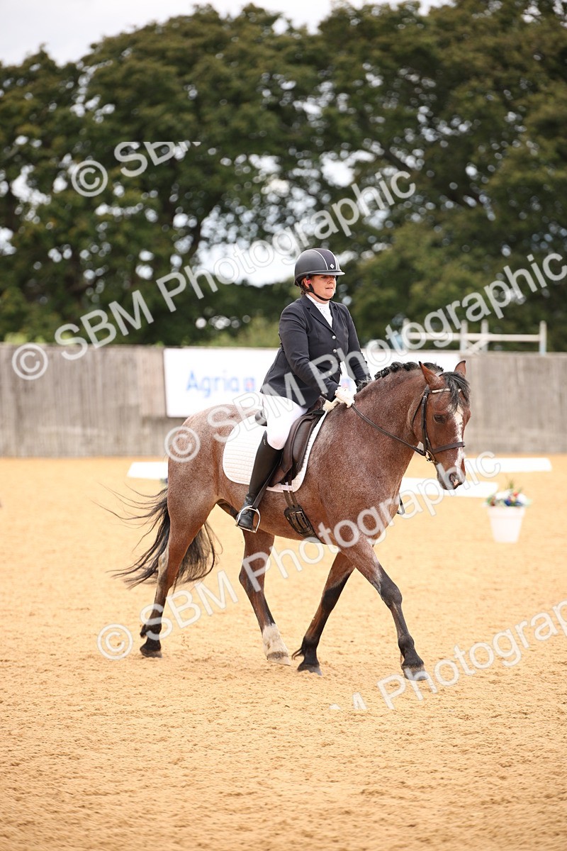 SBM_09101 - D8 Small Tour Championship Prelim 7