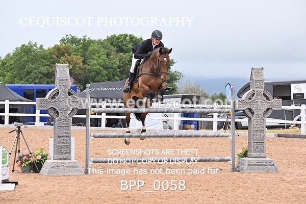 BPP_0058 - CLASS 25 SUN HOYS Redpost Equestrian Senior Foxhunter Second Round
