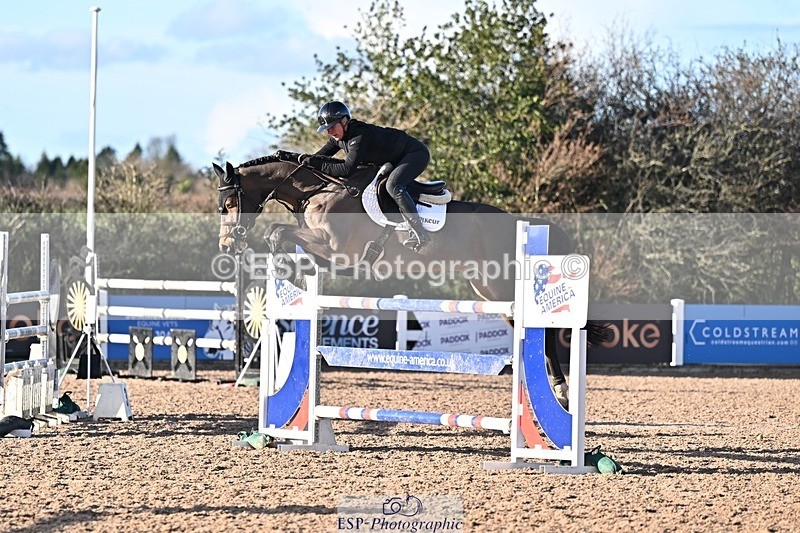 251203-134615-00713 - Cls 5 Foxhunter and 1.20m Open