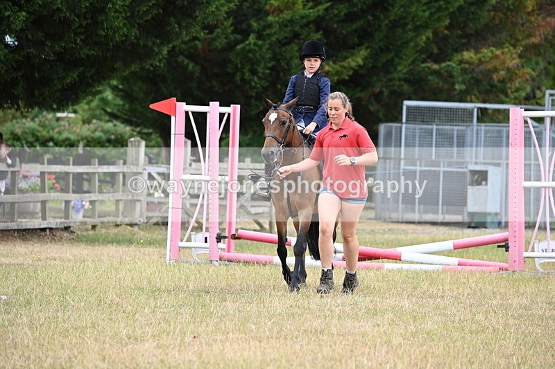 WJ6_9414 - Class 12 Minimus Jumping 45cm