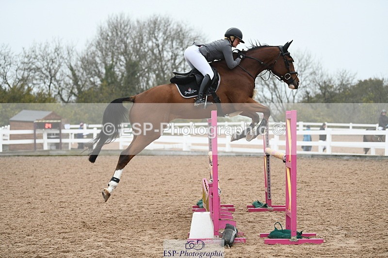 241103A-104650-07577 - SUN Cls 21 Snr Newcomers and 1.10m Open