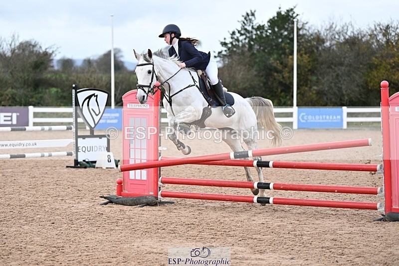 241117X-145053-05079 - Cls 19-20-21 Children on horses