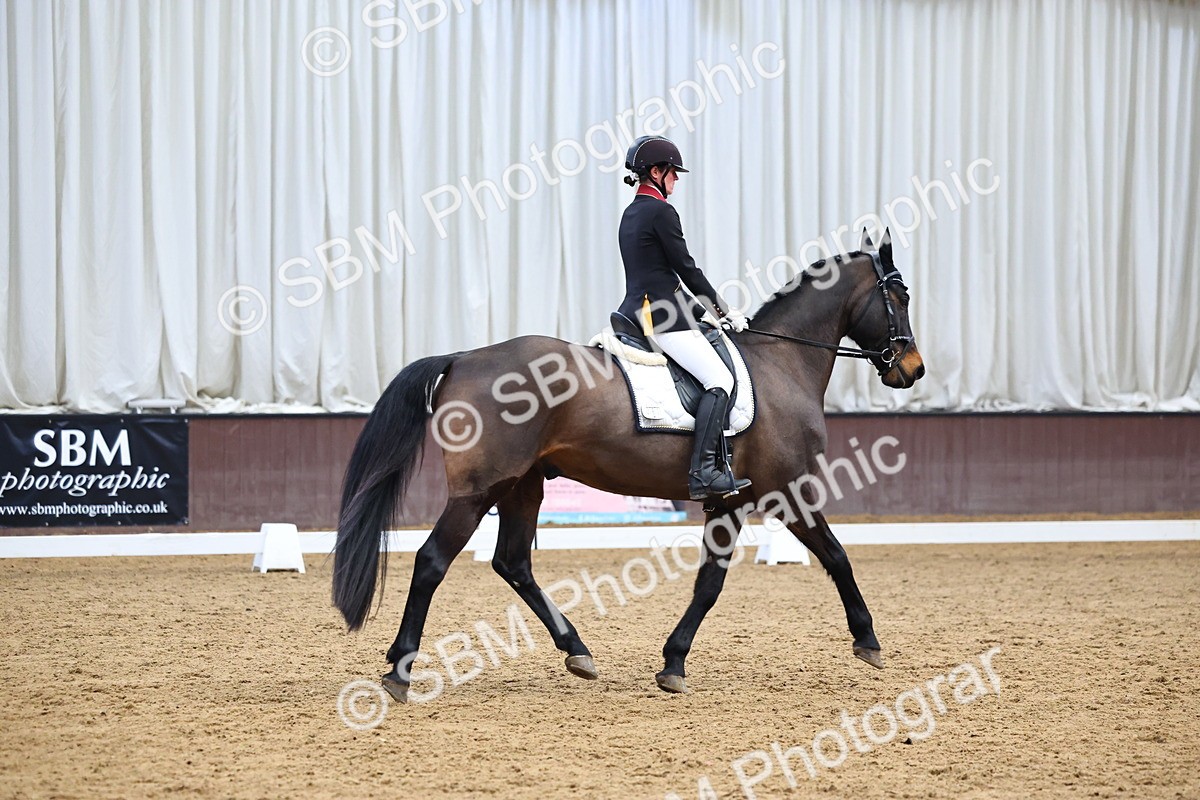 SBM_008675 - Class 25 - Advanced medium 6