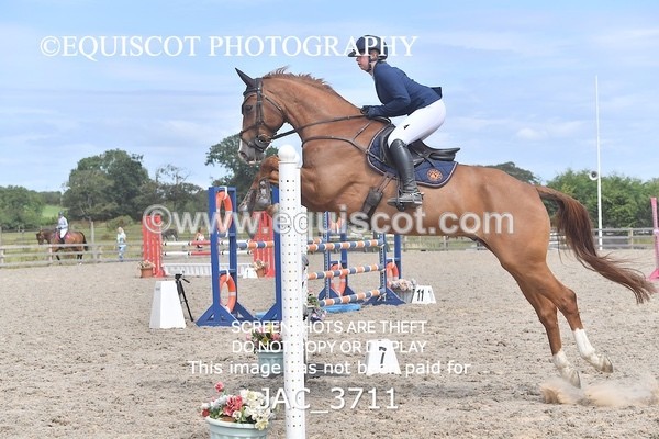 JAC_3711 - CLASS 5  Senior Newcomers/ 1.10m Open