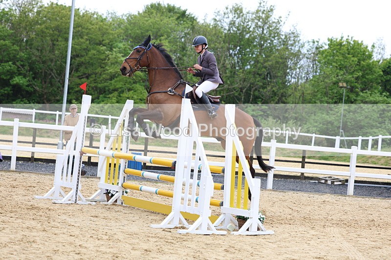 3E7A6496 - Class 4: Senior British Novice/90cm open