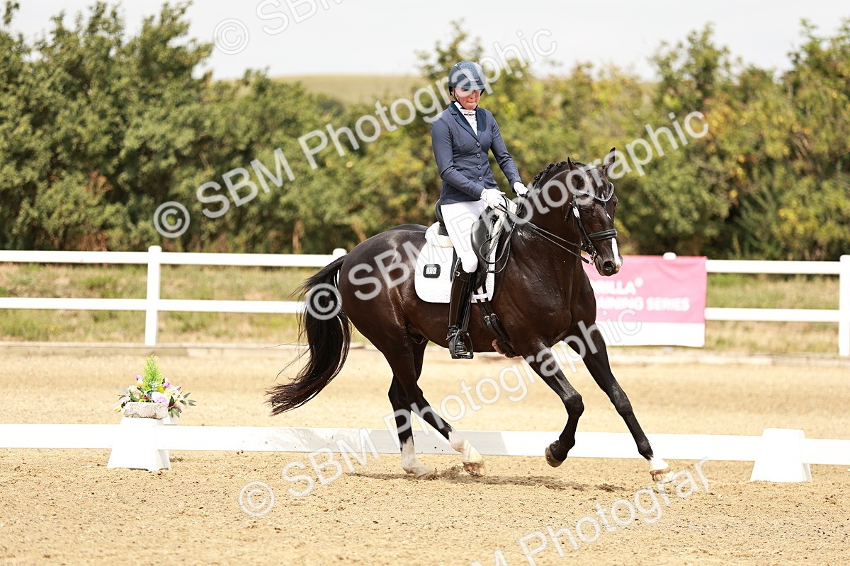 SBM_003673 - Class 7 - Advanced Medium 6 Gold - 13.16-14.36