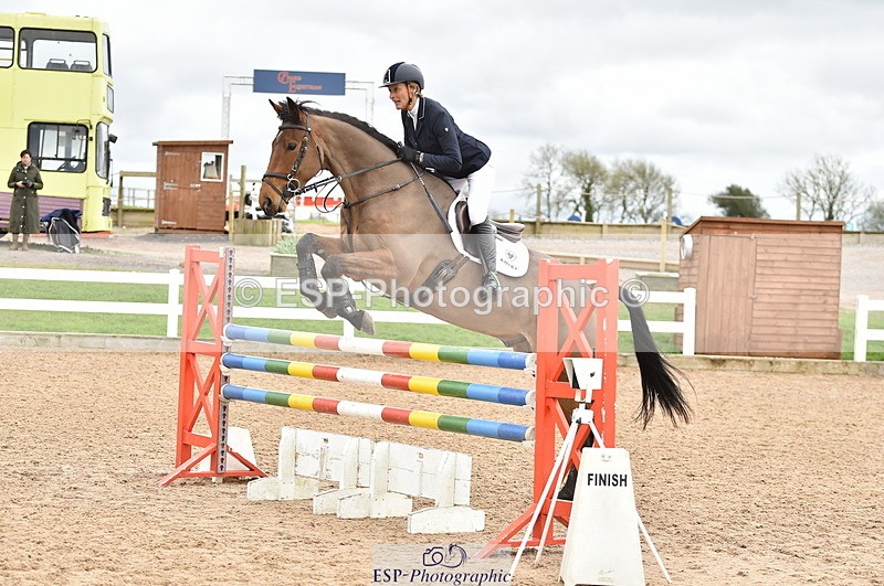 240403A-135524-00663 - Cls 4 Newcomers and 1.10m Open