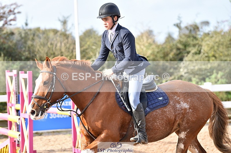 231029A-122110-03277 - Pony Foxhunter & 1.10m Open