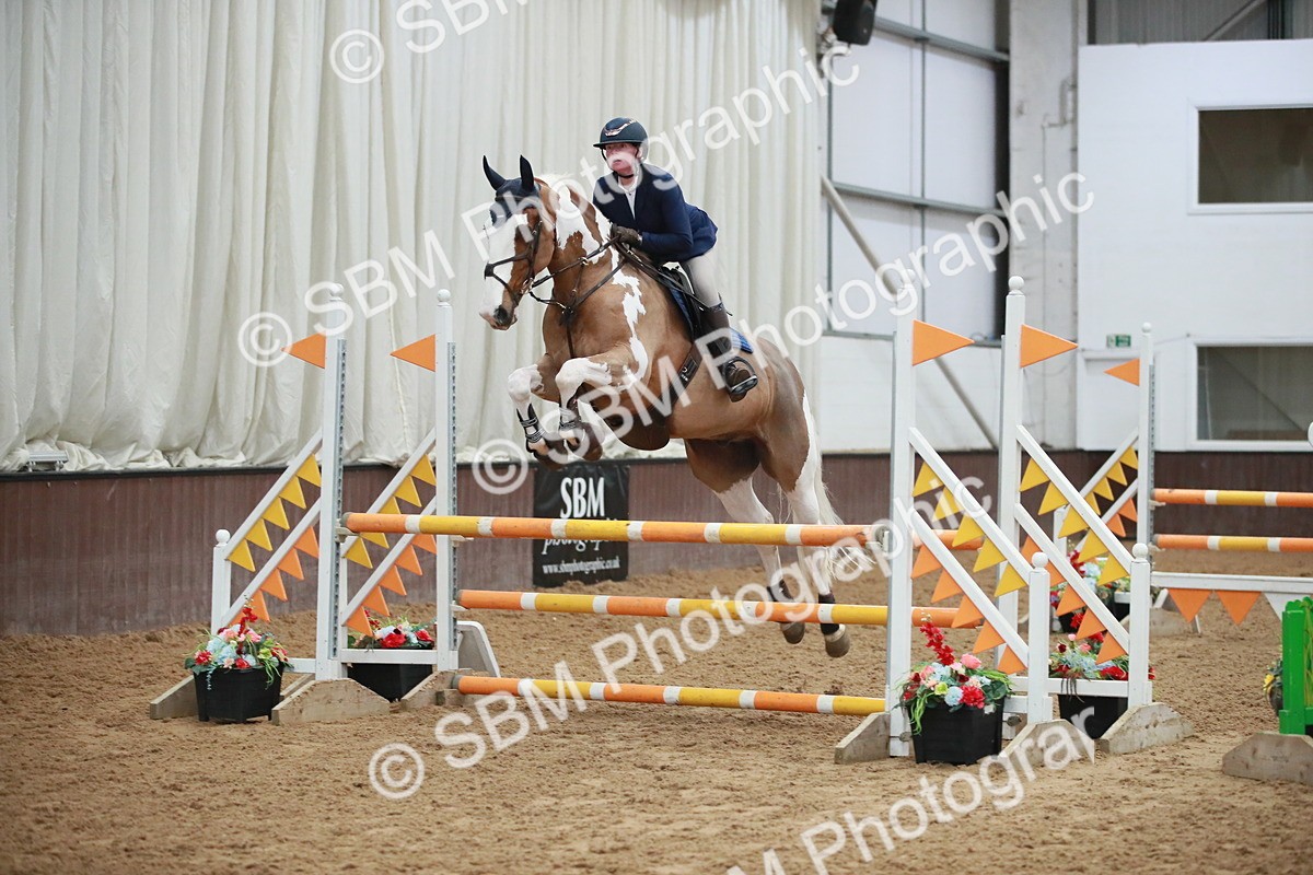 SBM_000693_Class 3 - Senior Discovery - 100m Open - Chloe