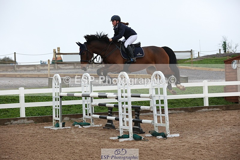 231112A-133143-04507 - Cls 20 Newcomers & 1.10m Open