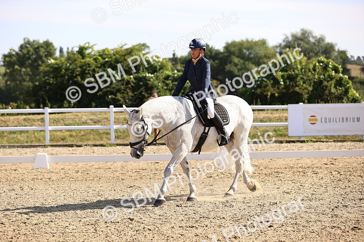 SBM_008706 - Novice 5 - 08.30-9.33