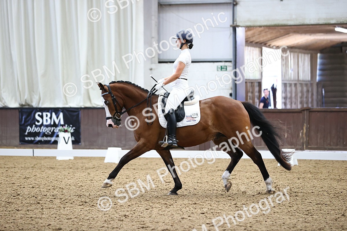 SBM_000538 - Novice 4 Warm Up